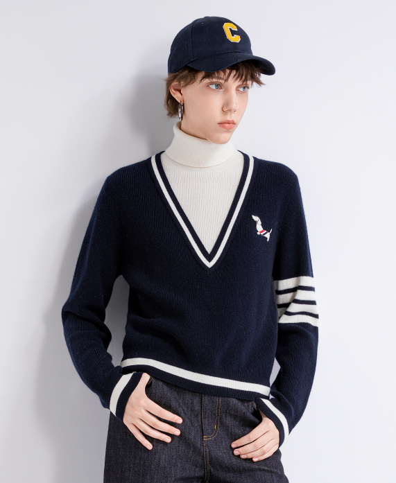 Striped-trim V-neck sweater — TX862140