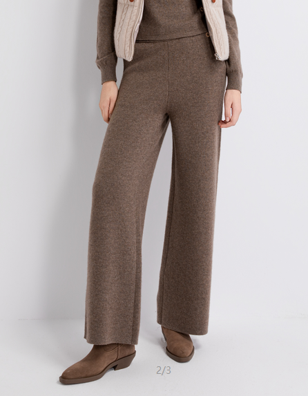 Flared knit pants — TY862050