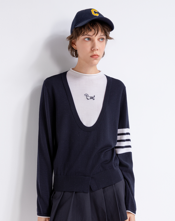 V-neck knit cardigan